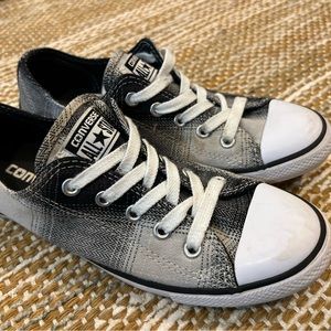 Converse Black and White Plaid Womens Size 6